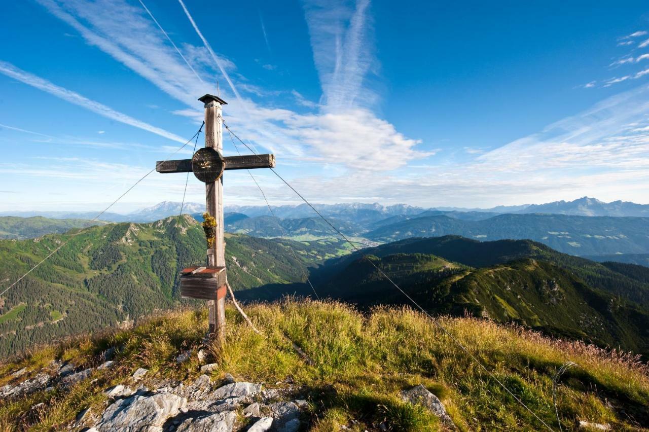 Privatzimmervermietung Wiederkehr Altenmarkt im Pongau Exterior foto