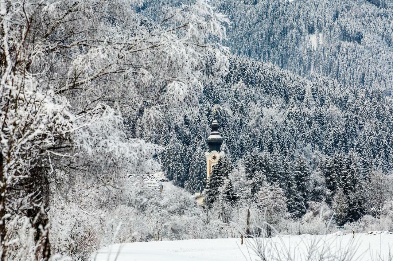 Privatzimmervermietung Wiederkehr Altenmarkt im Pongau Exterior foto